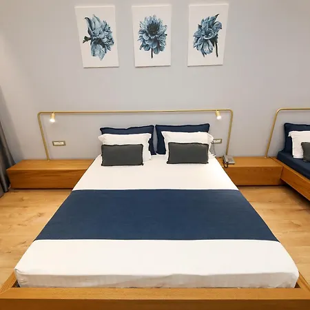 H&m Hotel *